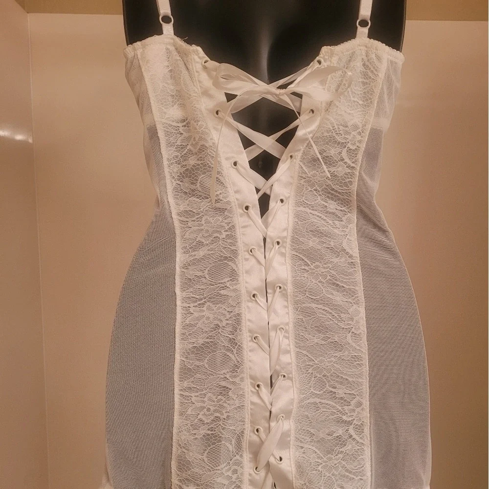 Vintage Cream Lace Mesh Corset Back Chemise Garter Slip Underwire Lingerie‎ - Picture 6 of 7
